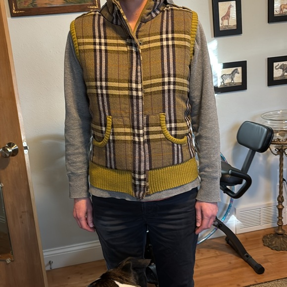 Mossimo Vest - Picture 4 of 13